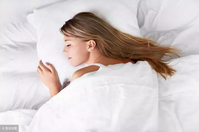 專家強調:睡眠差,血壓高!高血壓患者睡覺要注意這6點
