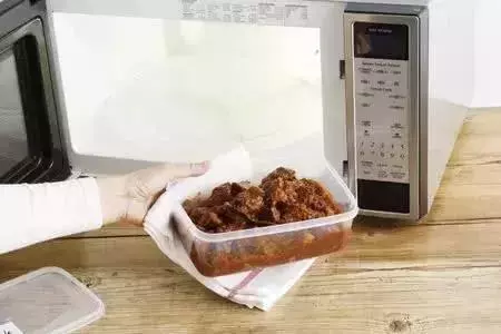 還在用微波爐加熱這些?這份易燃易爆危險名單快收好!