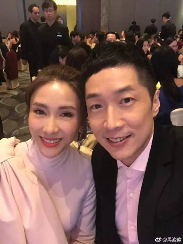 TVB花旦又聚會啦,第一眼只認出蔡少芬,黎姿郭可盈感覺分不清了!
