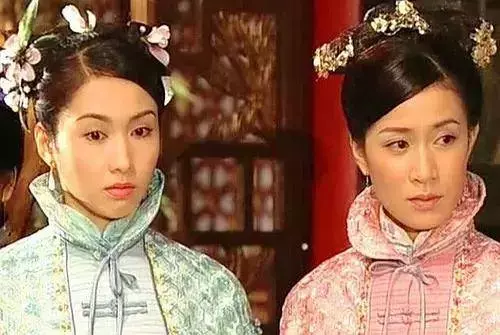TVB花旦又聚會啦,第一眼只認出蔡少芬,黎姿郭可盈感覺分不清了!