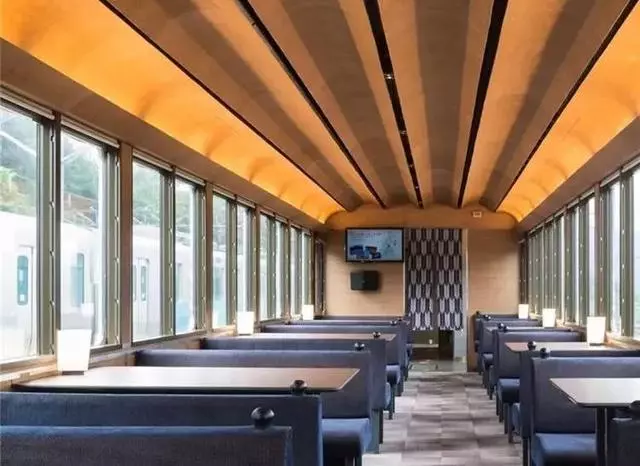 坐過日本這5列美食火車,才懂什麼是真正的食色之旅!