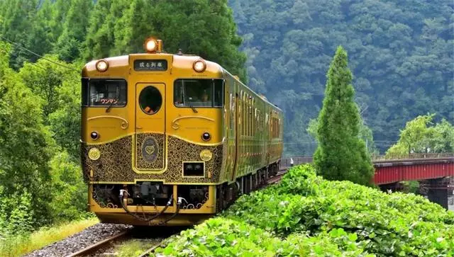 坐過日本這5列美食火車,才懂什麼是真正的食色之旅!