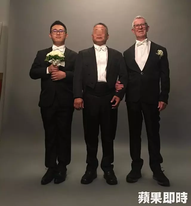 差51歲跨國爺孫戀完婚!24歲台男「愛上75歲英國老爹」爸爸也入鏡婚紗照:「不傳宗接代沒關係!」