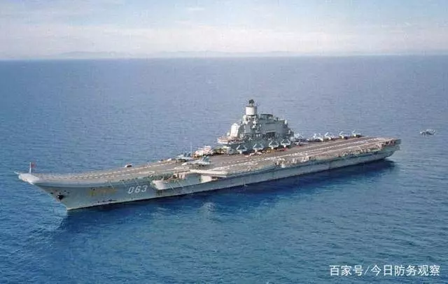 10萬噸航母突然叫停,設計圖紙被高價賣出,總師憤而辭職