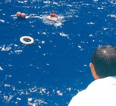 台船喋血34小時海上驚魂 海巡8特勤海空救援