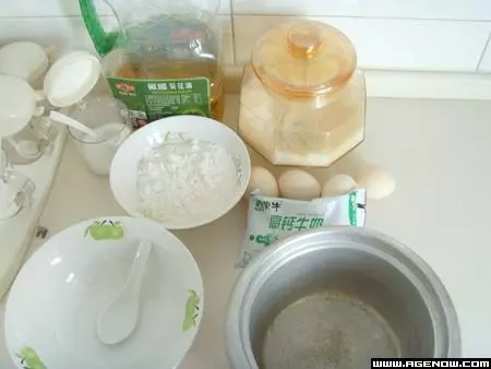 超簡單超好吃!用飯鍋就能輕鬆做出蓬鬆圓滿的蛋糕,做給父母吃,做給你愛的人吃!!!