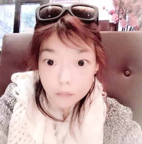 嫁入豪門成百貨少奶奶的她曾令眾人羨慕,現在「爆瘦到22公斤連牙齒都掉光」,她忍不住控訴前夫太狠毒!
