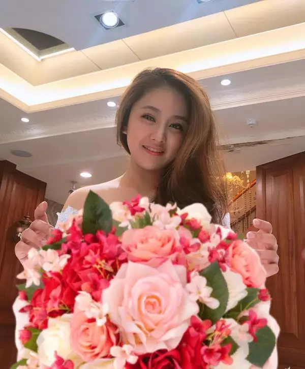 葉家妤當初密戀半年「帶球閃嫁陳宇風」不被看好!如今「幸福生活」人人稱羨
