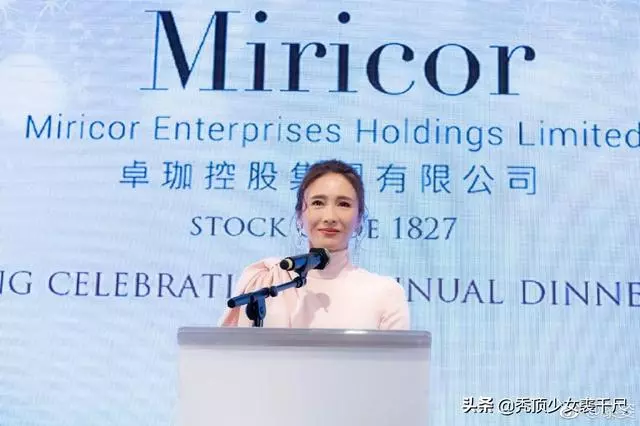 黎姿曬出和弟弟老公的合影,破臉僵傳聞笑容燦爛幸福滿滿!