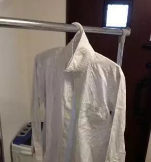室內正確曬衣服方法原來是這樣,學起來後就再也沒遇過「晾不乾的問題」!