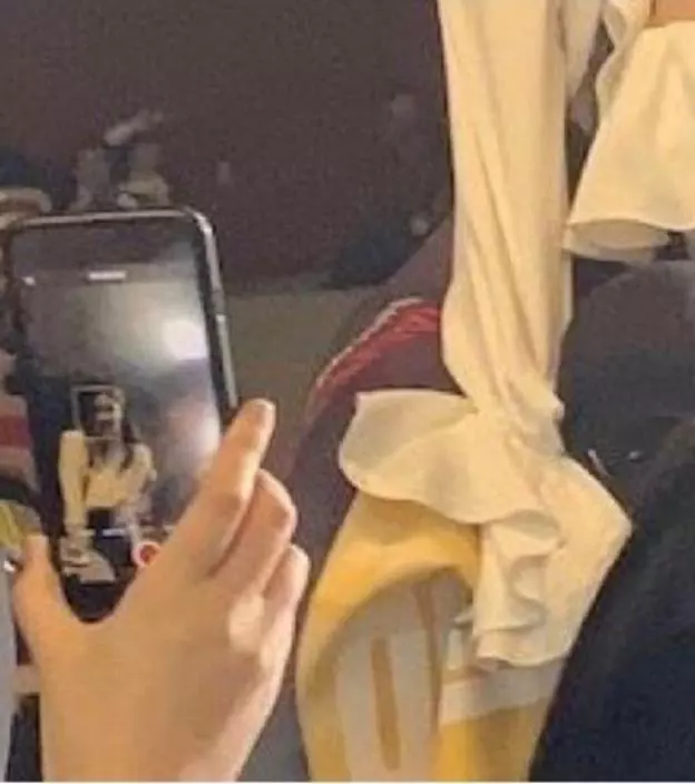 偶像盯著自己的手機看,卻沒有按到錄影鍵,這算不算大悲劇?