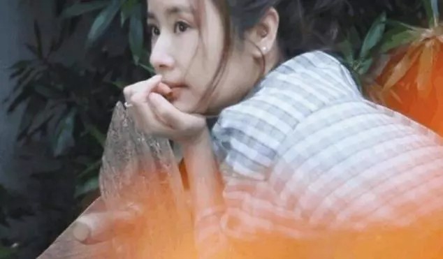 被林心如騙好久!素顏皮膚鬆弛似50歲歐巴桑,墨鏡也難掩人老珠黃!
