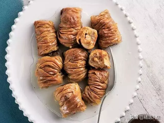 大魚大肉不夠精緻?世界十大甜品各位豬豬女孩考慮一下?