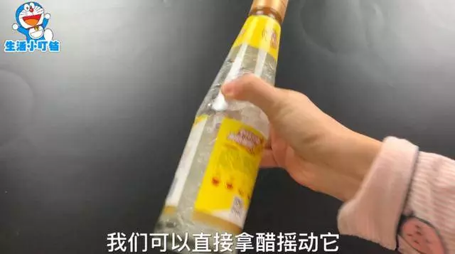 家裡有吃白醋要看看,這幾種白醋別再買了,免費也不能要,快看看