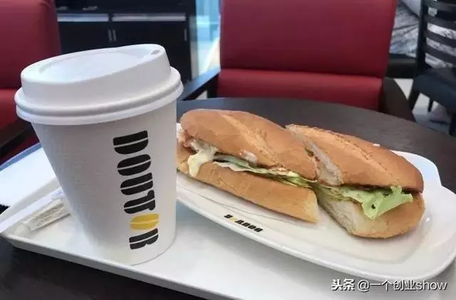 這家擁有56年歷史的日本國民咖啡品牌,如何做到全面碾壓星巴克!