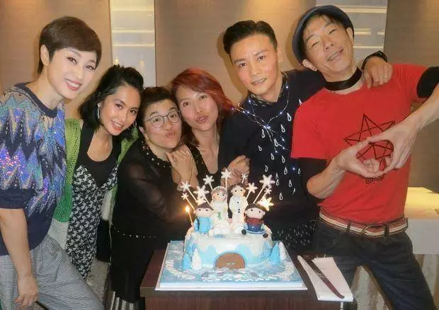 蔡少芬朱茵陳法蓉同框聚會!全帶丈夫幸福滿滿!10年情誼惹人羨