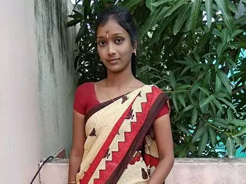 提親遭女方父母拒絕 男子闖校敲死她 !