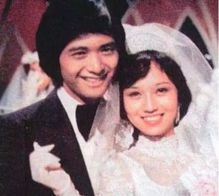 瞞了36年,趙雅芝前夫曝光,網友:和現任老公根本不是一個檔次!