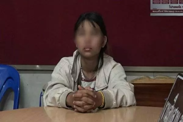 【泰國新聞】拍裸片賺錢 反遭熟人勒索3000銖 19歲女手刃3歲親生兒