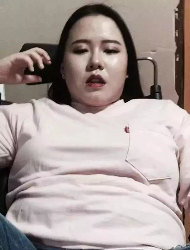 她被渣男劈腿後狠心瘦下半個自己,「絕世美顏」讓渣男瘋狂求復合