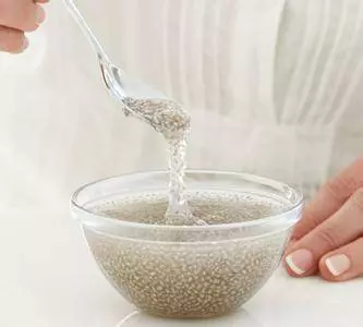 奇亞籽你真的會吃嗎?簡易吃法有「三招」,糖尿病、骨質疏鬆都能防