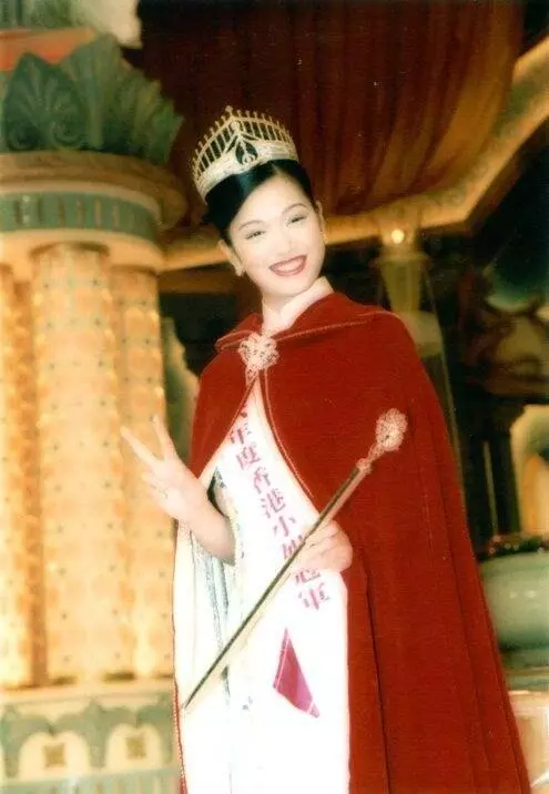 神隱7年!史上身材最好港姐李珊珊首度現身,為慈善分享患病經歷幾度哽咽!