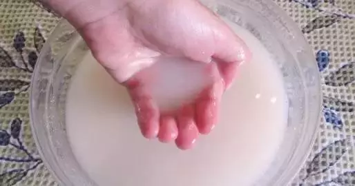 淘米水不要再倒掉,一碗淘米水作用太多了,現在知道還不晚