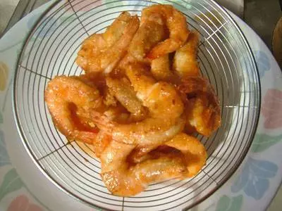 奶油香加鹹蛋香混合的金沙奶油蝦食譜