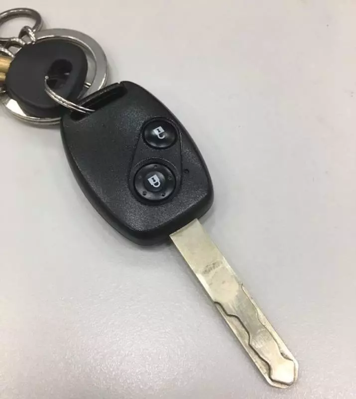 不只傳統手煞車成過去式,這些車內配備也將被取代!