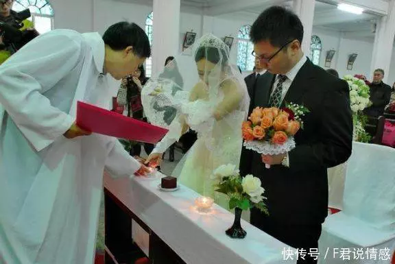 訂婚時准公公卻打包剩飯菜,我嫌丟人轉身就走,回家一看,我傻了 !