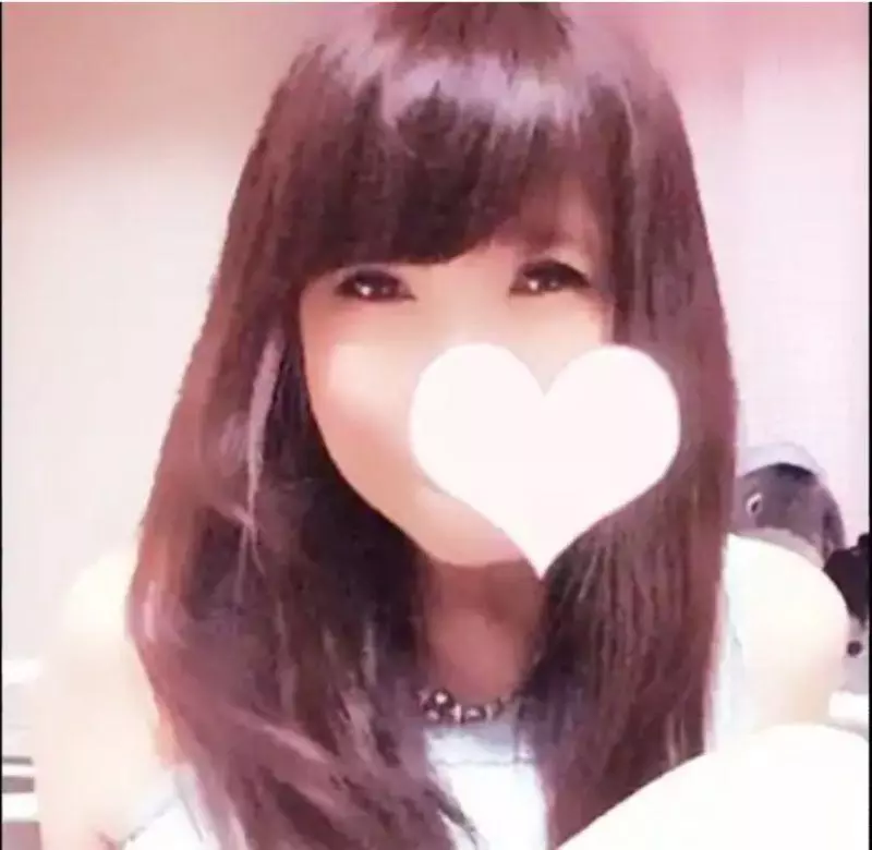 中年婦化身美少女 ,直播脫衣賺逾50萬!