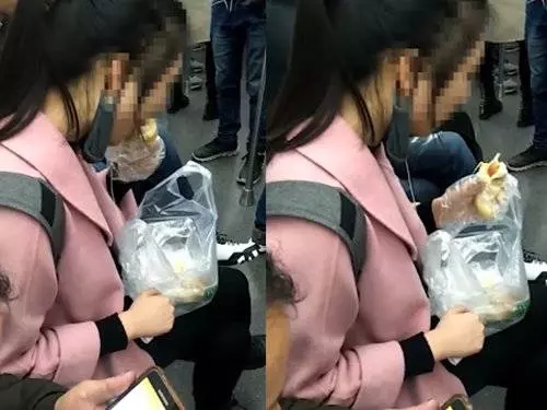 妙齡女子公然在地鐵上大啖榴槤,其他乘客忍受不了紛紛下車!