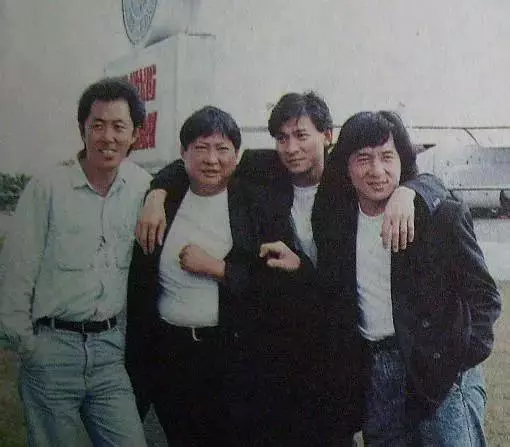 18歲走紅被金城武追求不屑一顧,48歲淒慘單身沒人娶!為餬口竟累到差點失明!