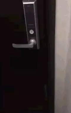 切記!不管你睡在哪裡,家也好,酒店也好,睡前一定要做「這件事」!後果真的太可怕了!