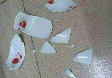 結婚前男友拋棄我和肚子裡的孩子,攀上富家女,我笑著給他個驚喜