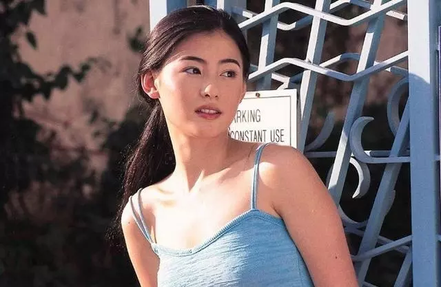 張柏芝首談與陳冠希拍照真實原因!尺度太大好害羞…難怪謝霆鋒會選擇離婚!