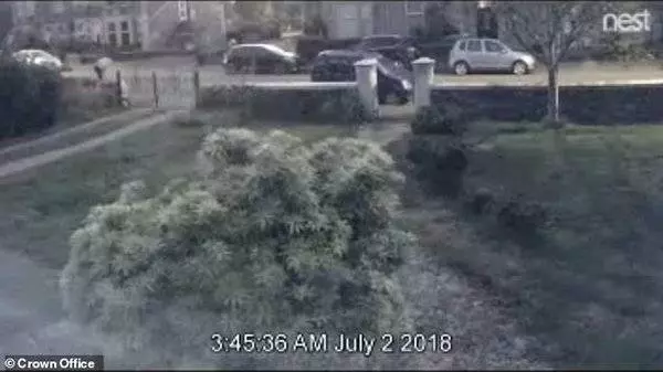 姦殺女童換人生經驗 法院批准公開兇手身份 !
