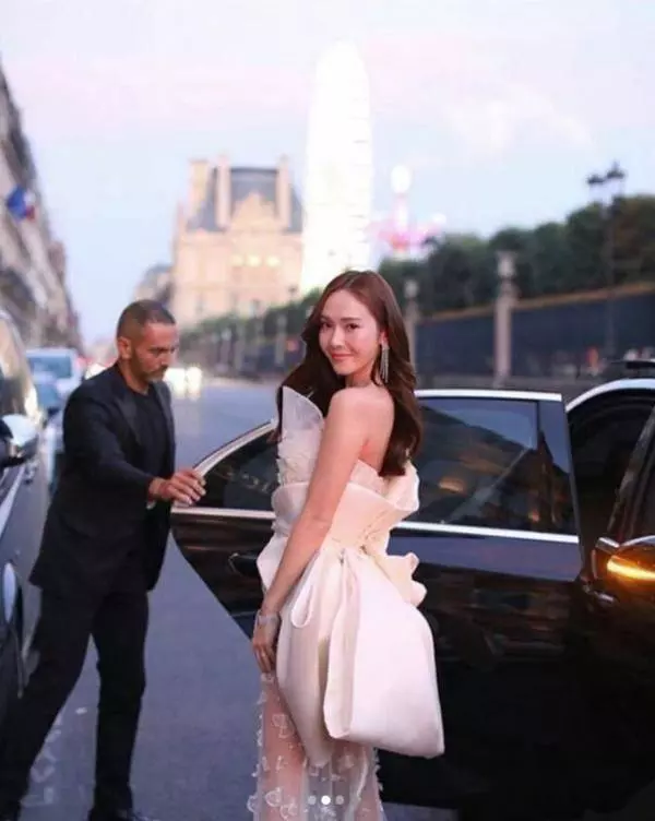 脫離少女時代Jessica::福利來的太突然