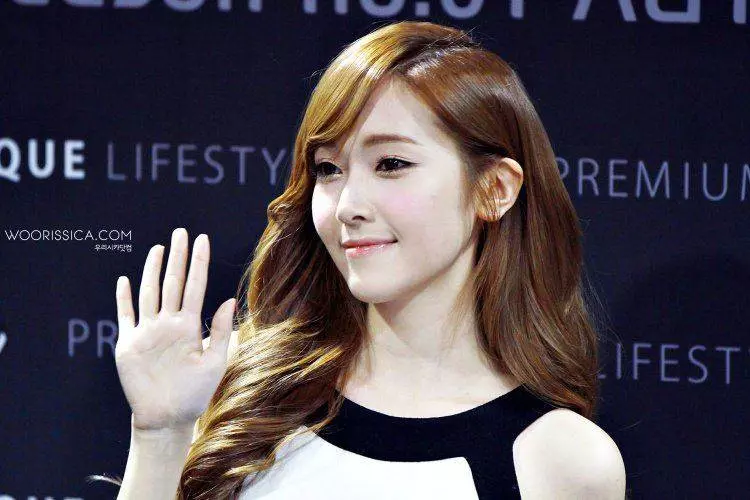 脫離少女時代Jessica::福利來的太突然