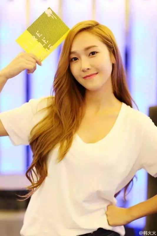 脫離少女時代Jessica::福利來的太突然