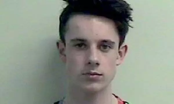 16歲少年,姦殺年僅6歲女童,她全身布滿117道傷痕,引起全英國譁然。