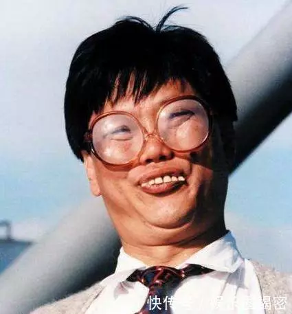 20歲出道走紅,曾上春晚,上吊自殺十多天才被發現,享年59歲!