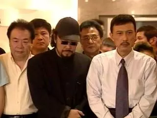 20歲出道走紅,曾上春晚,上吊自殺十多天才被發現,享年59歲!
