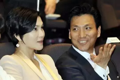 三星總栽女兒嫁保全,丈夫卻二度自殺!要求70億離婚,婚姻不幸,她還是把人生活得優雅亮麗!