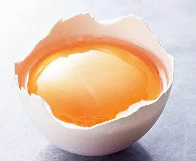 眼睛模糊看不清,每天吃點這3種食物,眼睛明亮視力上升。。