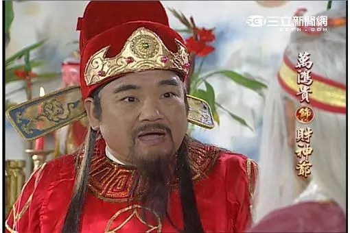 出道多年的他,演出多部,雖然不是擔任要角,但在劇中曝光率超高,堪稱最強「綠葉」。在家中猝死..2天後才被發現..