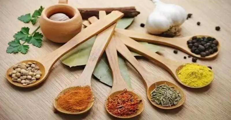 少吃調料是錯的!這「9種調料」竟然是長壽高手!!以前都浪費了,一定要告訴爸媽多吃!