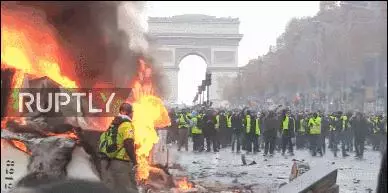 法國淪陷!中國駐法國大使館正式發出最高警報!