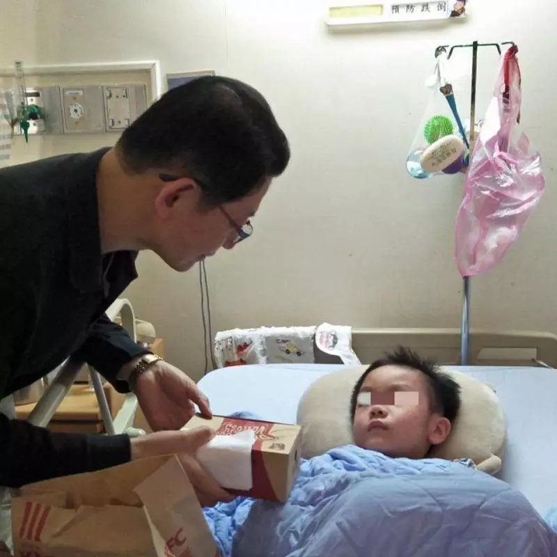 終於有好消息! 普悠瑪「重傷昏迷4個月」7歲男童「醒來還會笑」 母淚崩:想聽他叫媽媽