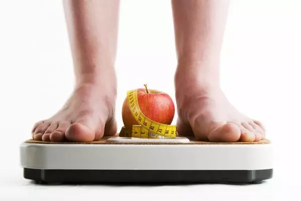 晚餐只吃水果不減肥!若想減肥還需健康3步走